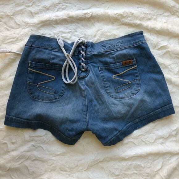Seven7 Lace Up Shortie Denim Shorts - Women’s 30 - Picture 2 of 5